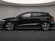 Audi A3 Sportback 40 TFSI e S edition 204 PK · Assistentiepakket rijden en parkeren plus · Optiekpakket zwart plus · Lichtpakket plus ambient light · MEGA Sale