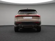 Audi Q5 e-hybrid quattro S edition Competition 367 PK · Tech pro · 20' LM Velgen · Glazen panoramadak · B&O Premium 3D
