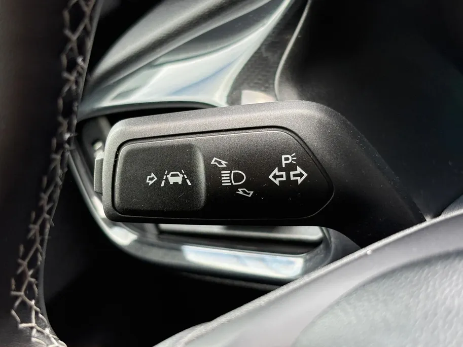 Ford Puma 1.0 EcoBoost Hybrid Titanium | Stoelverwarming | Stuurverwarming | Cruise Control | Lane Assist | Apple Carplay | Android Auto | 1 Jaar Bovag Garantie |