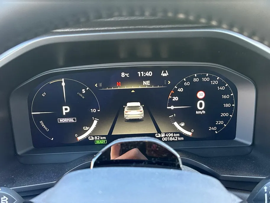 Mitsubishi Outlander 2.4 PHEV Instyle Leer | Electrische stoelverstelling met geheugen | Trekhaak afneembaar | Head-up display | Open dak panorama | 230Volt aansluiting in kofferruimte