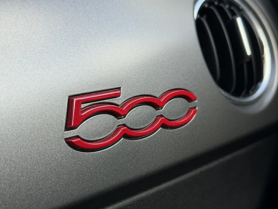 Fiat 500 1.0 Hybrid 70 PK Sport | Schuifdak | Beats | Navi | Carplay | 16' VERKOCHT