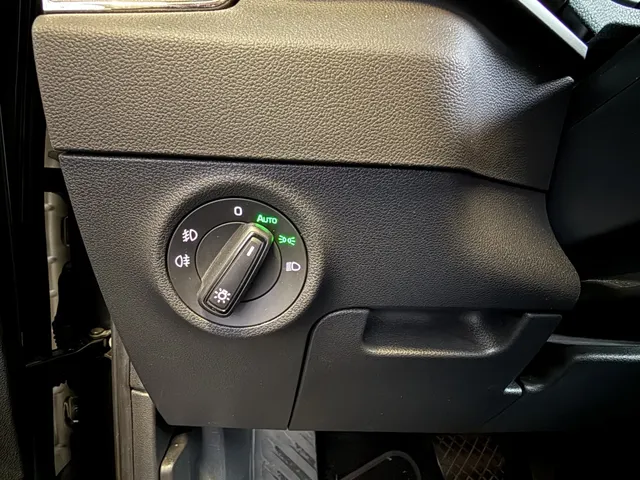 Škoda Karoq 1.5 TSI ACT Amb.Bus. NL auto | Navigatie