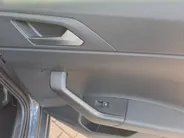 Volkswagen Taigo 1.0 TSI Life | Automaat | Apple Carplay/Android Auto | Navi  | Cruise control adaptief | Camera | Voorstoelen verwarmd