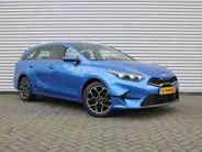 Kia Ceed Sportswagon 1.5 T-GDi MHEV DynamicLine | Navi | Camera | Clima | Cruise | 17' GT-Line velgen | LED | Apple Carplay | Android Auto |