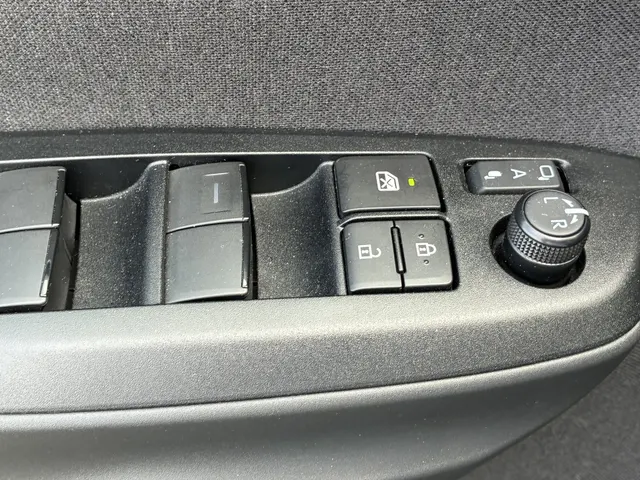 Toyota Yaris Cross 1.5 Hybr 130 Dynamic Comfort Pack | Stoelverw. | PDC V+A | Adapt. Cruise