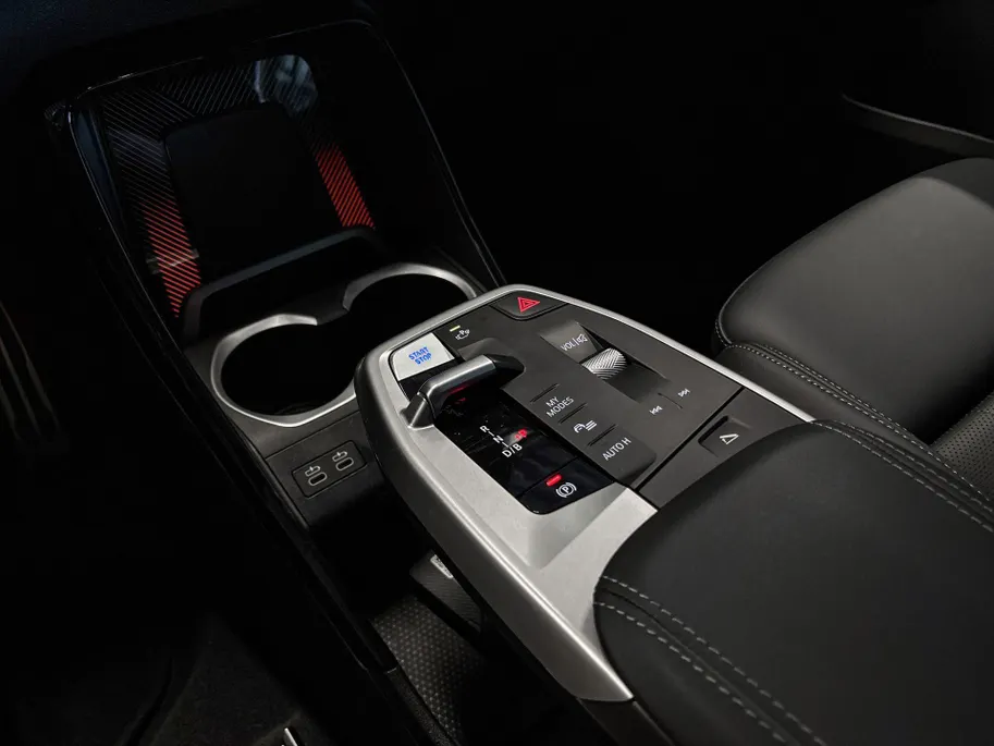 BMW iX1 eDrive20 67 kWh M Sport Edition