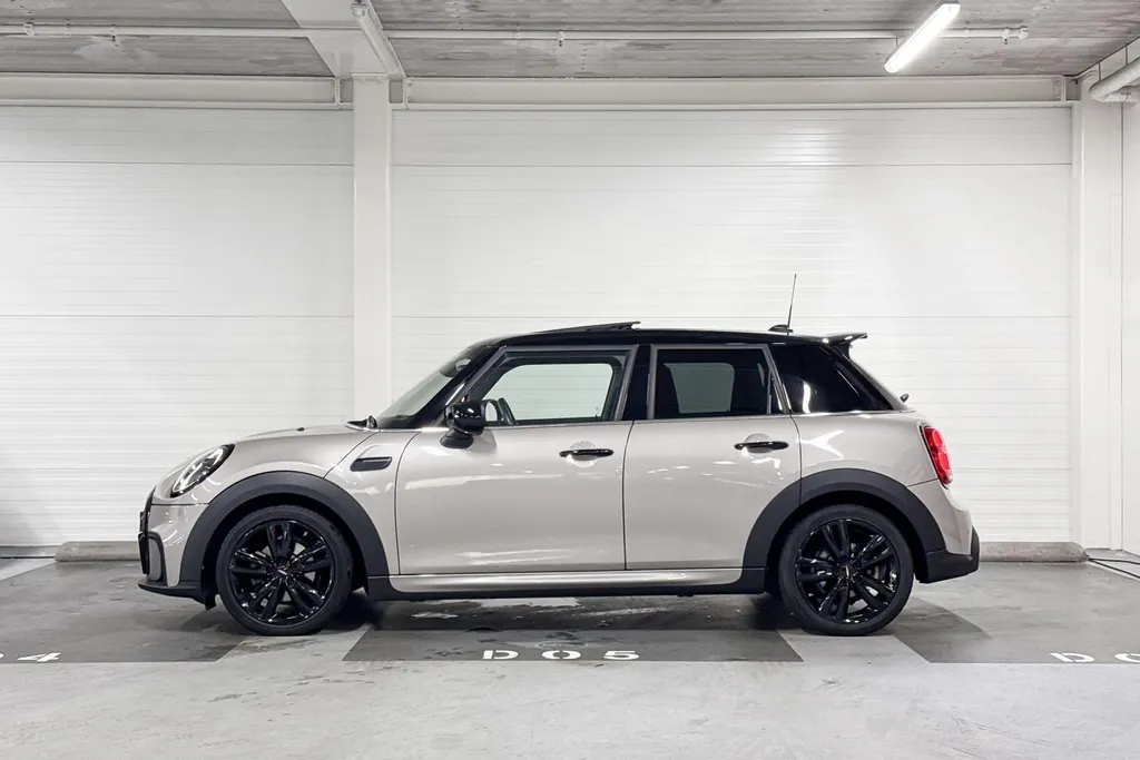 MINI Cooper 5-deurs Cooper John Cooper Works