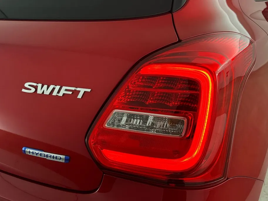 Suzuki Swift 1.2 Select Smart Hybrid | Navigatie | Adaptieve Cruise Control | 16'' L.M. velgen
