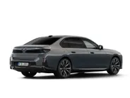 BMW i7 xDrive60 118.1 kWh