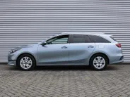 Kia Ceed Sportswagon 1.0 T-GDi DynamicPlusLine | Stoel- & stuurverwarming | Camera | LED | Navi | Elek. achterklep |