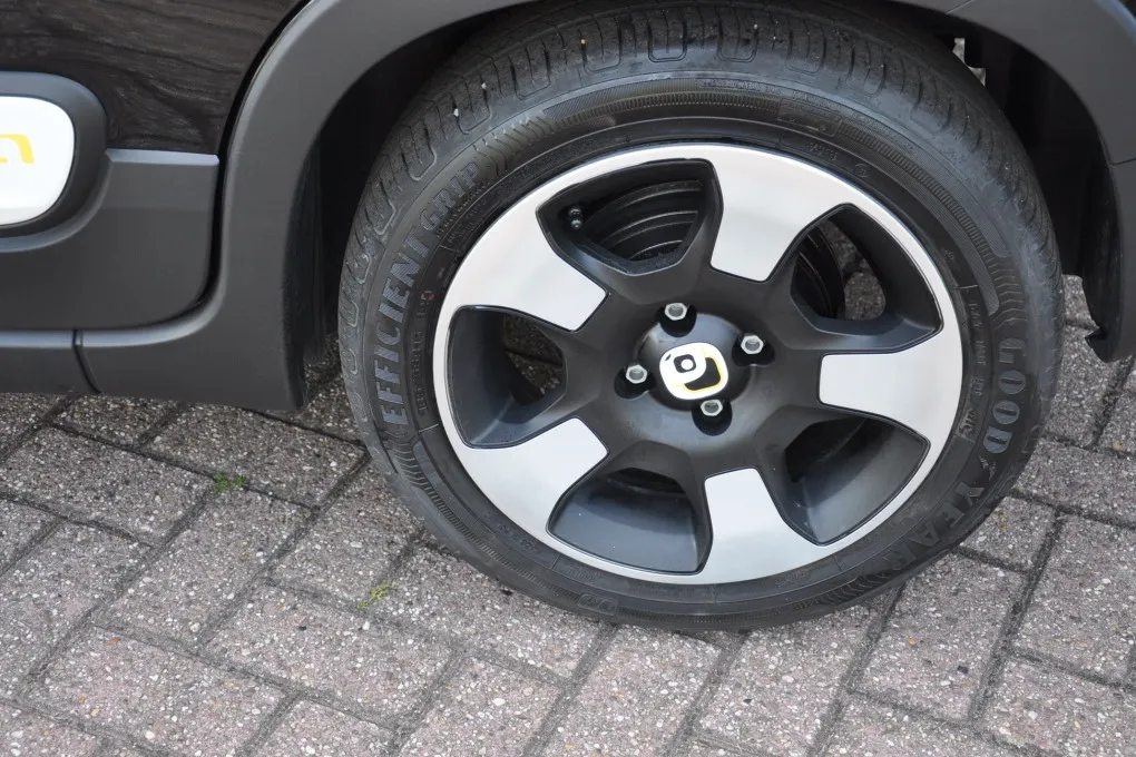 Fiat Panda 1.0 Hybrid Pandina Cross PDC Apple/Andoid