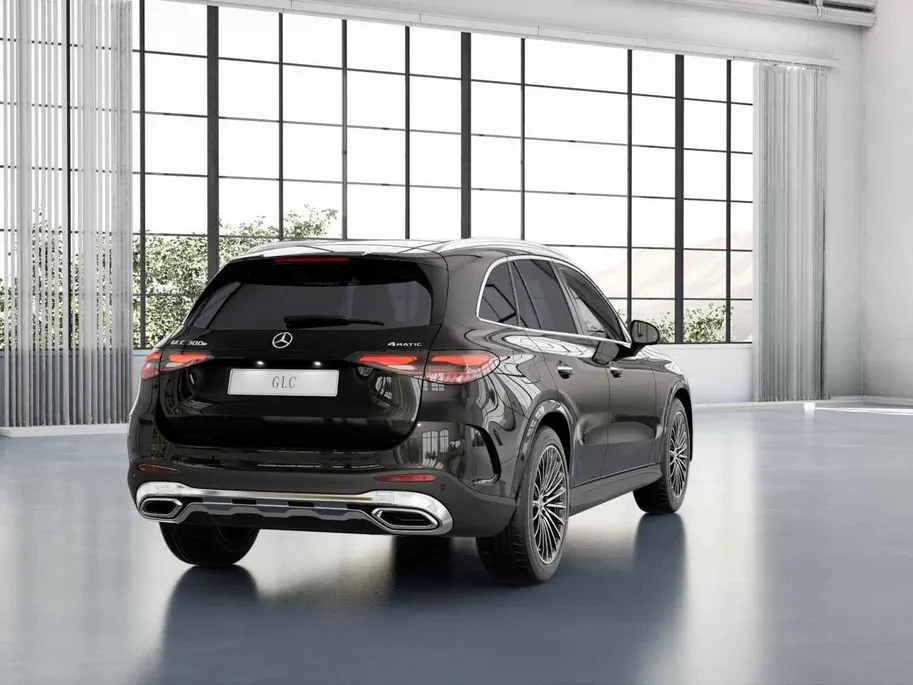 Mercedes-Benz GLC 300e 4MATIC Business Solution AMG