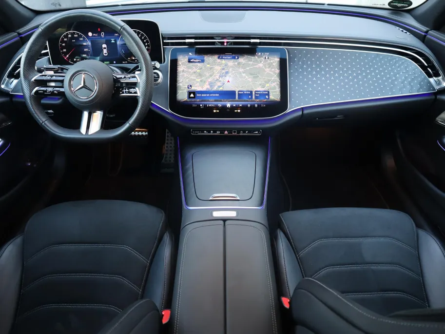 Mercedes-Benz E-Klasse 300 e AMG Line