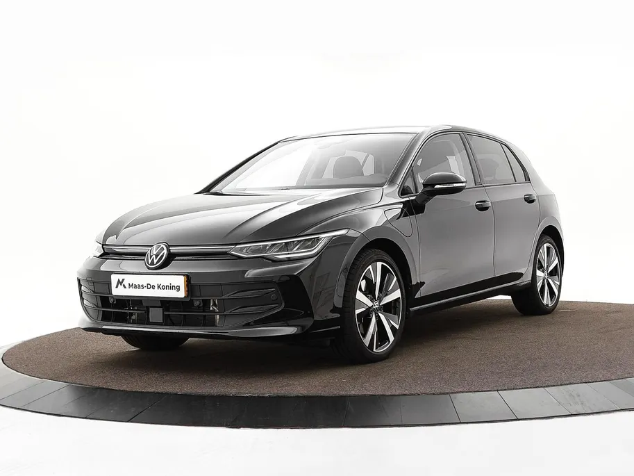 Volkswagen Golf 1.5 204pk DSG eHybrid Life Edition · Camera · Apple/Android Car Play · Leder Interieur · Dodehoek Detectie · P-Sensoren · Keyless · 18'' Inch · Garantie t/m 27-01-2030 of 100.000