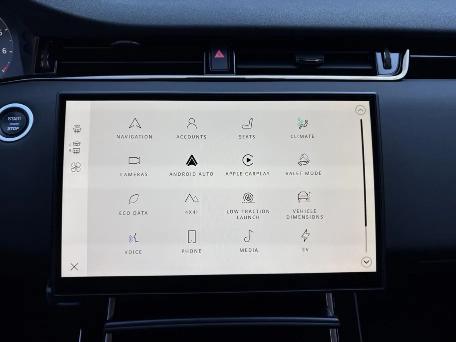 Land Rover Range Rover Evoque 1.5 P270e PHEV AWD SE Dynamic Edition | Black Pack | Keramische coating | Panoramadak | Meridian audio-installatie | Elektrisch verstelbare stoelen incl. geheugenfunctie | 3D camera | Apple/Android Carplay | Elektrisch verstelbare achterklep | Stoelverwar