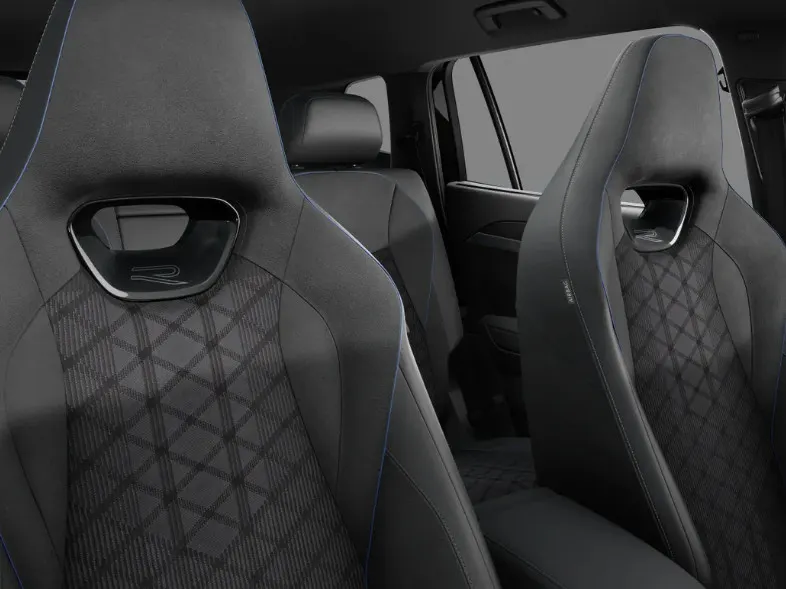 Volkswagen Tayron R-Line Edition 1.5 eHybrid 204 PK 6 versn. DSG · Black Style Pakket · Trekhaak inklapbaar, met elektrische ontgrendeling, incl. aanhangermanoeuvreerhulp Trailer Assist · Prijs is inclusief inruilpremie ·