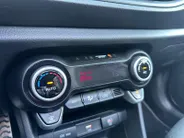 Kia Picanto 1.0 GDi GT-Line | Stoel/Stuurverwarming | Keyless entry | Schuif/Kanteldak | Draadloze oplader | Fabrieksgarantie | NAP