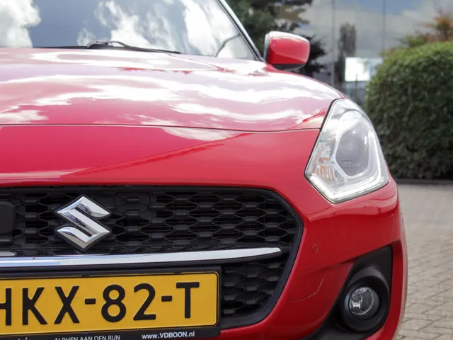 Suzuki Swift 1.2 Select Smart Hybrid Automaat | Navi | Adap. Cruise | PDC V+A | Camera | Lm-Velgen