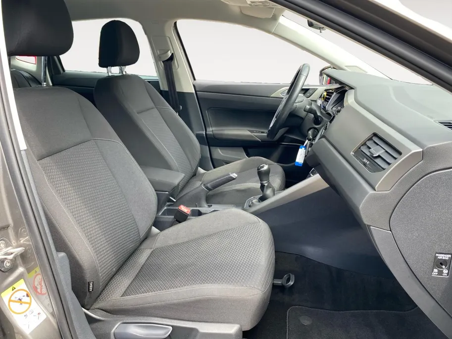 Volkswagen Polo 1.0 TSI Comfortline NL auto | Apple CarPlay / Android-Auto | Adapt. Cruise control | airco | etc.