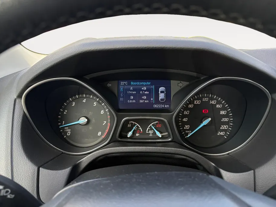 Ford Focus 1.0 EcoBoost Edition Plus |62224 KMST !|Navigatie| Verwarmde voorruit| 12 maanden apk| 12 maanden Bovag garantie|