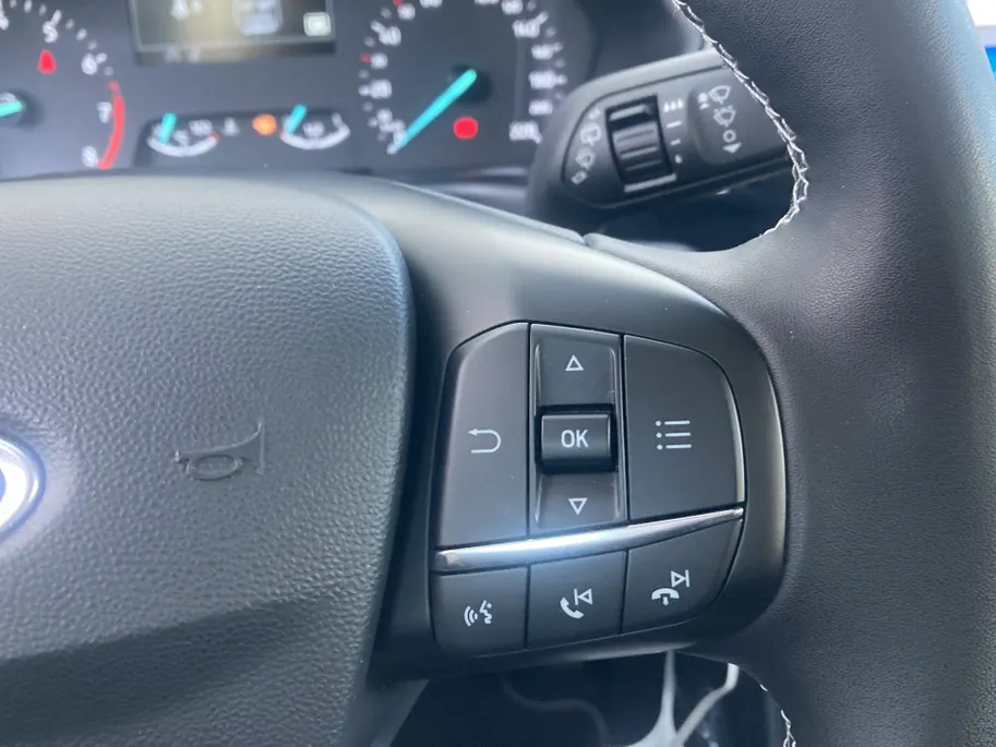 Ford Fiesta 1.0 EcoBoost 95 pk Titanium Apple Carplay/ Android Auto - Climate Control - Parkeersensoren achter