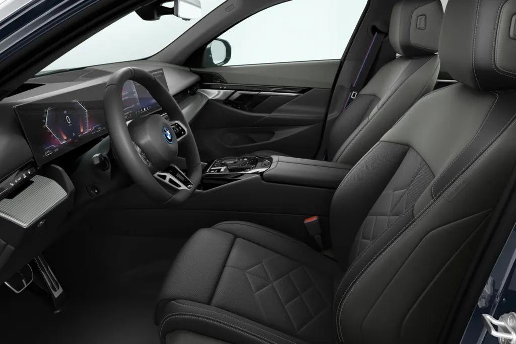 BMW 5 Serie Sedan 550e xDrive