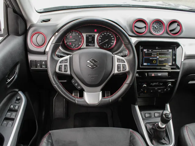Suzuki Vitara 1.4 S | Navi | Adap. Cruise | Camera | Lm-Velgen | Trekhaak