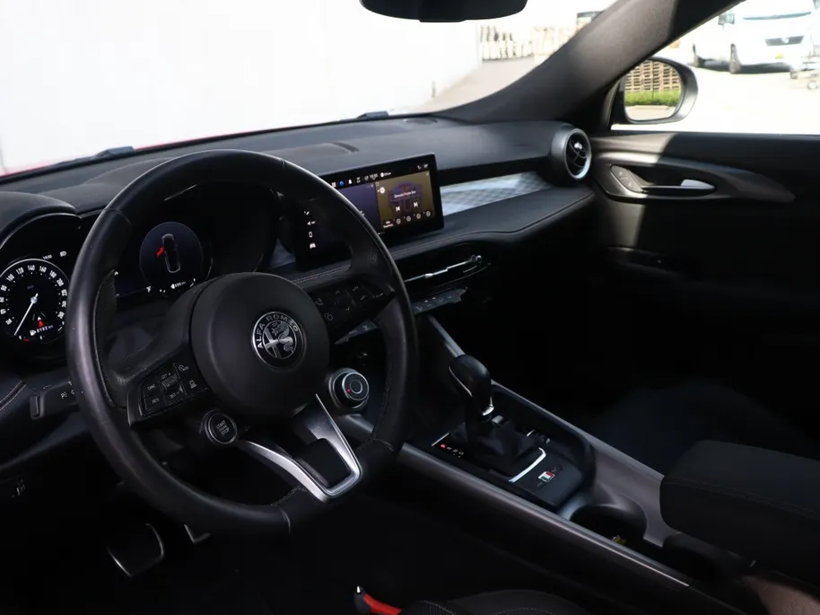 Alfa Romeo Tonale 1.3T PHEV 280 PK Edizione Speciale | Winter | Trekhaak | 19'
