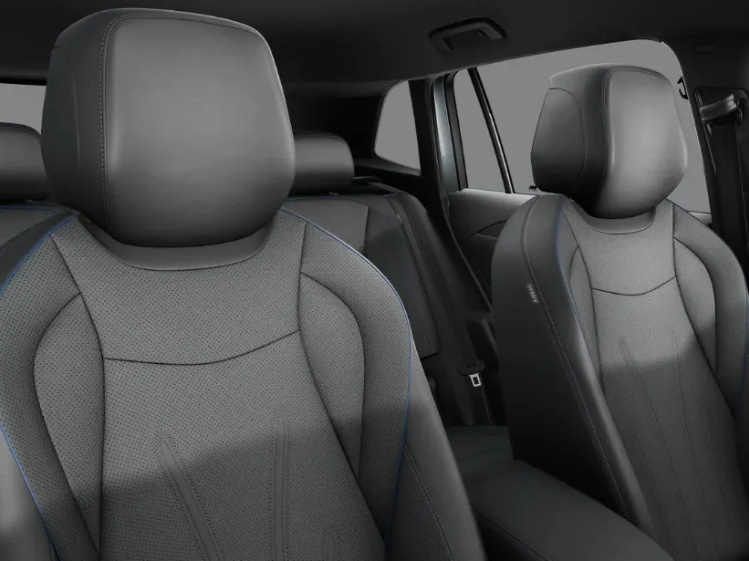 Volkswagen Tiguan R-Line Edition 1.5 eHybrid 272 PK 6 versn. DSG · Black Style Pakket · Comfort Pakket Plus · Trekhaak inklapbaar, met elektrische ontgrendeling, incl. aanhangermanoeuvreerhulp Trailer Assist ·