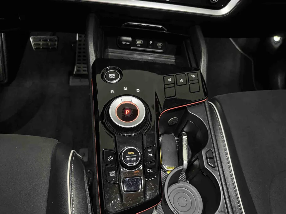 Kia Sportage 1.6 Hybrid GT-Line Plus Edition |Schuifdak |360Camera |Zwart Dak