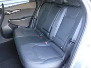 Kia EV6 Plus 77.4 kWh | Stuur-/stoelverwarming + ventilatie | Elektr. stoelverstelling + achterklep | Warmtepomp | 19" LM | Camera | LED |