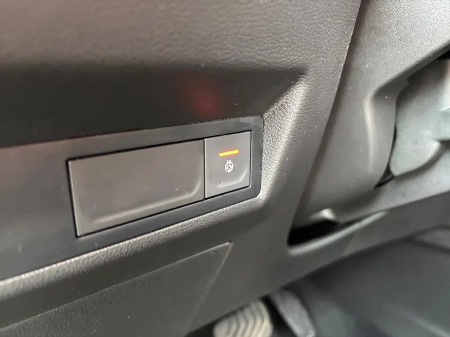 Mitsubishi ASX 1.6 PHEV AT Intense+ | GARANTIE 2032 | STOELVERWARMING | CAMERA'S | 18' LICHTMETAAL |