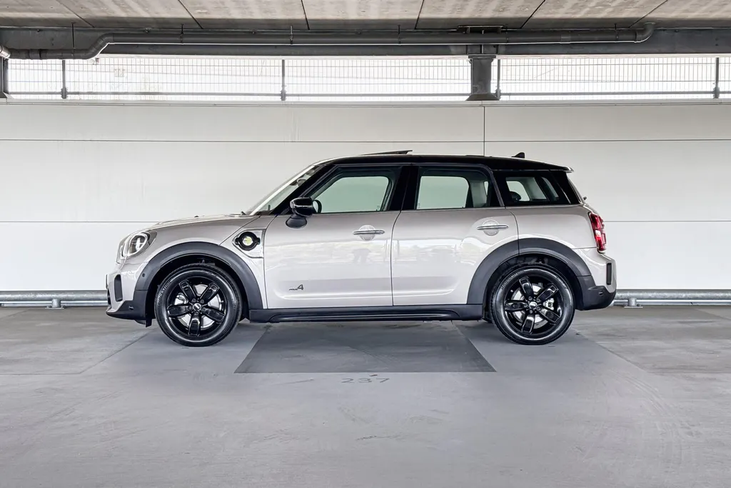MINI Countryman Cooper SE ALL4 Classic