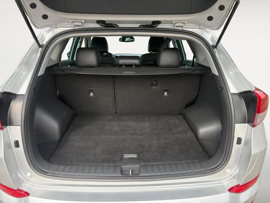 Hyundai Tucson 1.6 T-GDi Premium 4WD | Automaat! | Leder | Stoelverwarming en koeling | Navi