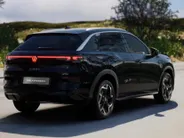 Volkswagen T-Roc R-Line First Edition 1.5 eTSI 150 PK 7 versn. DSG · Electrische Achterklep · Draadloze telefoonlader · Voorraad OUTLET · Prijs is inclusief inruilpremie ·