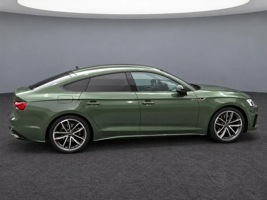 Audi A5 Sportback 35 TFSI 150PK S edition Competition · Camera · Trekhaak · Drive select