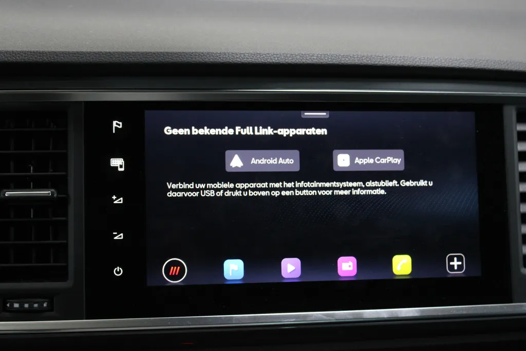 SEAT Ateca 1.5 TSI Style Business Intense / NAVIGATIE / CAMERA / APPLE CARPLAY / ANDROID AUTO / FULL LED /