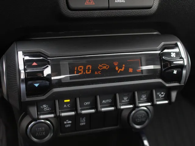 Suzuki Ignis 1.2 Smart Hybrid Style Automaat | Navi | Cruise | Clima | Camera | Lm-Velgen