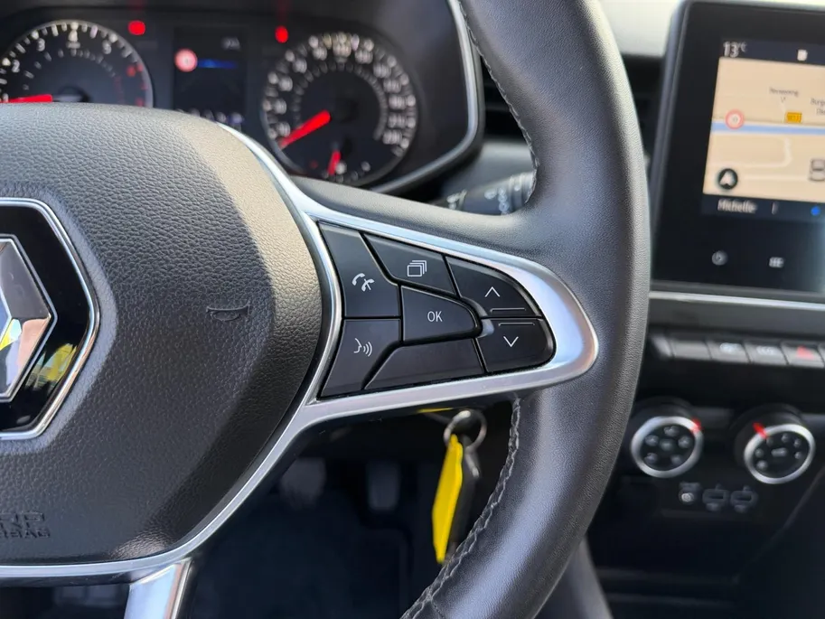 Renault Clio 1.0 TCe Zen | Navigatie | Bluetooth | Airco | Cruise Control | Apple Carplay & Android Auto | 12 Maanden BOVAG Garantie