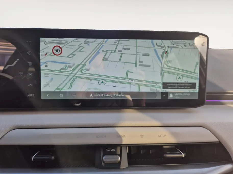 Kia EV4 GT-PlusLine 81.4 kWh | Climate Control | 360 Graden Camera | Memory Stoelen | Stoelverwarming | Stuurverwarming | Stoelventilatie | Open Dak | Navigatie | Elektrische Achterklep | DEMO |