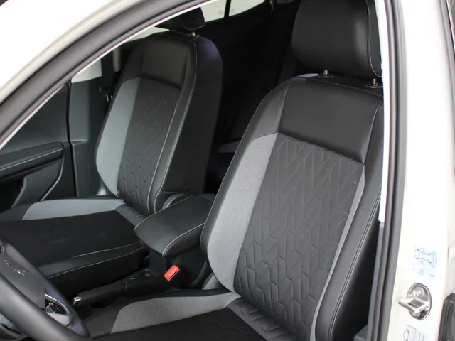 Volkswagen T-Cross 1.0 TSI 115pk Life Goal DSG Automaat | Navigatie via Apple Carplay | PDC | Climate Control