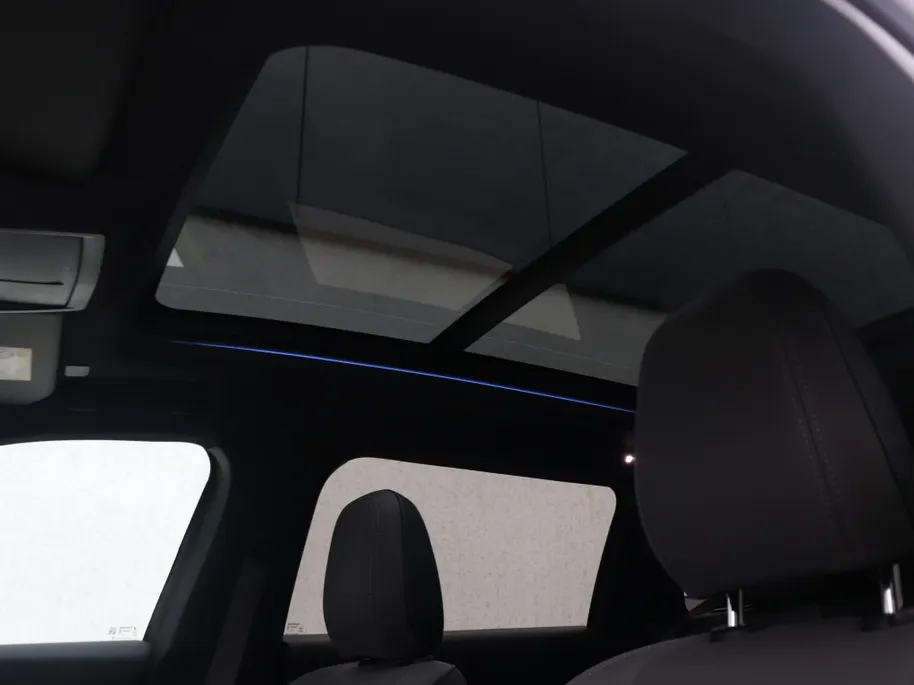 Jeep Compass First Edition 74 kWh | Schuifdak | Premium | 360cam | 20'