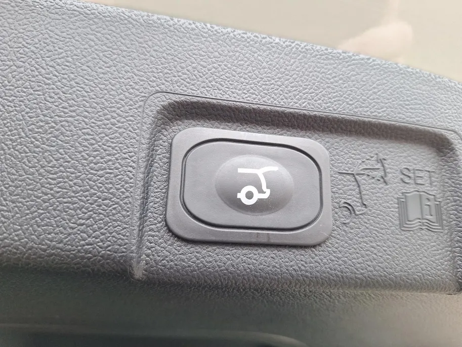 Ford Puma 1.0 EcoBoost Hybrid Titanium | Te Bestellen | Actiekorting tot €5000,- | Private Lease vanaf €449 P/M | Adaptieve Cruise Control | Dodehoek Detectie | Winter Pack