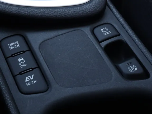 Toyota Yaris 1.5 Hybrid Active | Camera | Apple Carplay Android Auto (34000km
