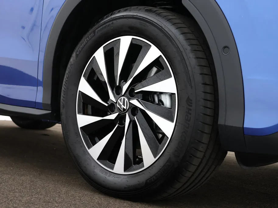 Volkswagen T-Roc Life First Edition 1.5 eTSI 116 PK 7 versn. DSG · Comfort Pakket · Achteruitrijcamera · Draadloze telefoonlader · Prijs is inclusief inruilpremie ·