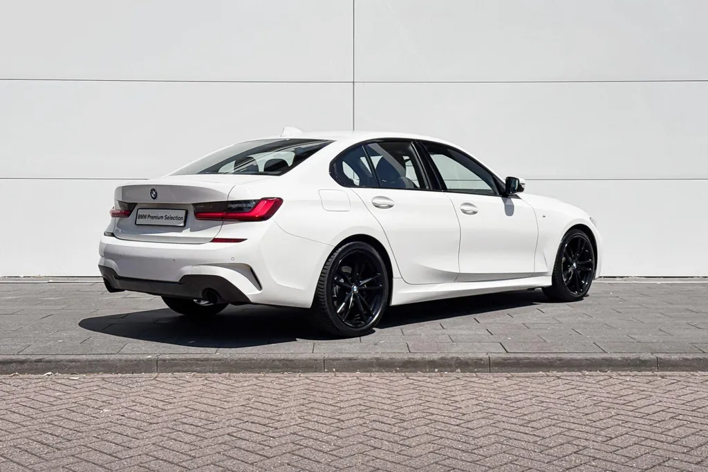 BMW 3 Serie Sedan 318i