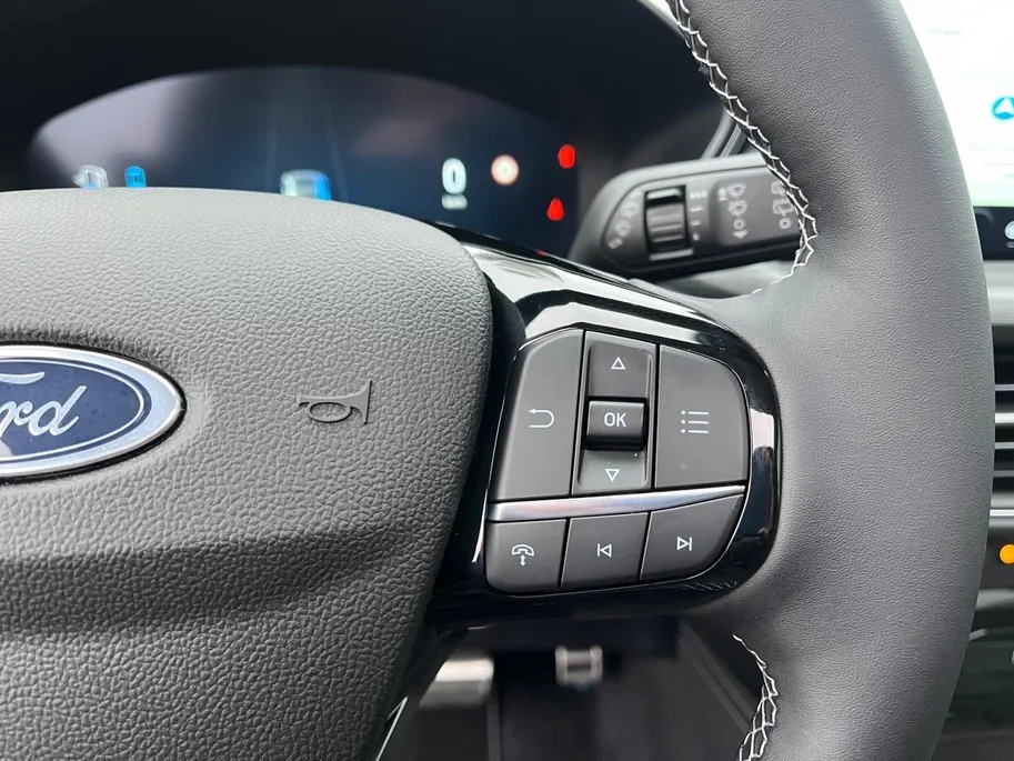 Ford Kuga 2.5 PHEV Active X | Te Bestellen | Actiekorting €5000,- | Private Lease vanaf €594,- P/M | Schuif/Kantel Dak | Wegklapbare Trekhaak | 360 Camera |
