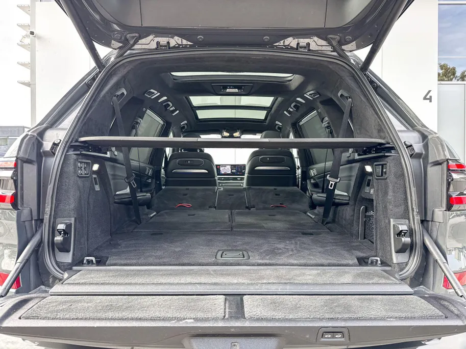 BMW X7 M60i xDrive