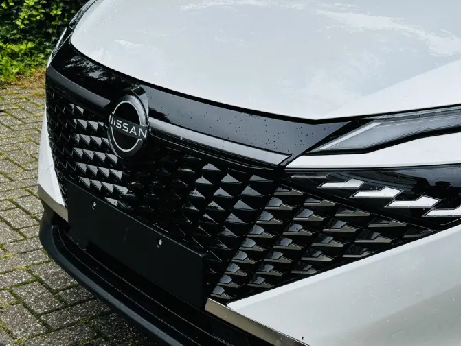 Nissan QASHQAI 1.3 MHEV Xtronic N-Connecta | NISSAN MORE 10 Jaar garantie | €6000,- korting inclusief inruilpremie | Andrioid/Apple Carplay | 360graden camera's | Stoel-/ Stuur-/ Voorruitverwarming | Panoramadak |