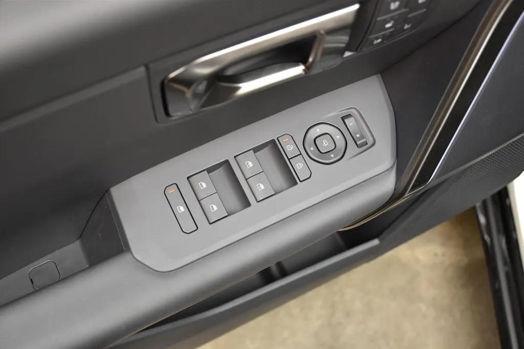 Kia Seltos Kia Seltos X-Line Demo Edition 1.6 T-GDi DCT7 180PK Direct leverbaar!